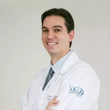 Dr. Rodrigo Nitsche